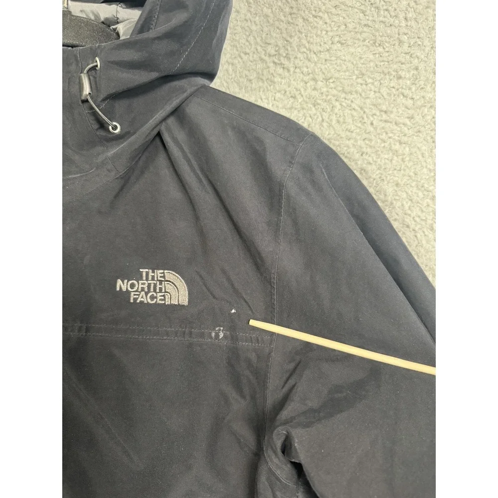 The North Face Jacket Mens‎ Medium Black Hooded Insulated Pit Zips NF0A2TC6